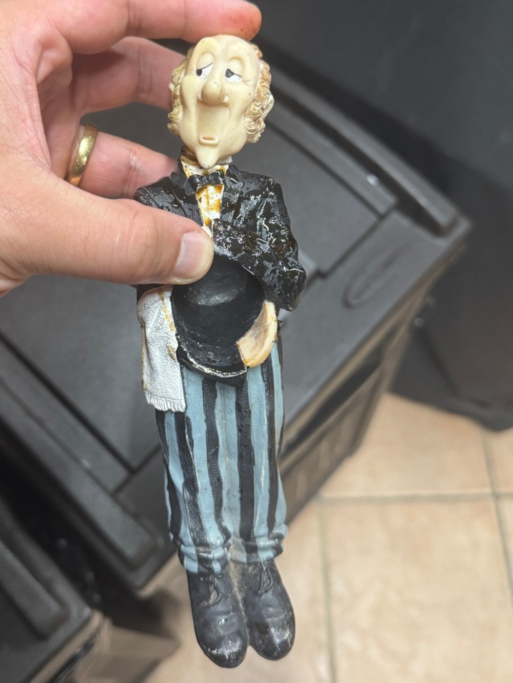 ISO - In Search Of - James the butler wine bottle holder